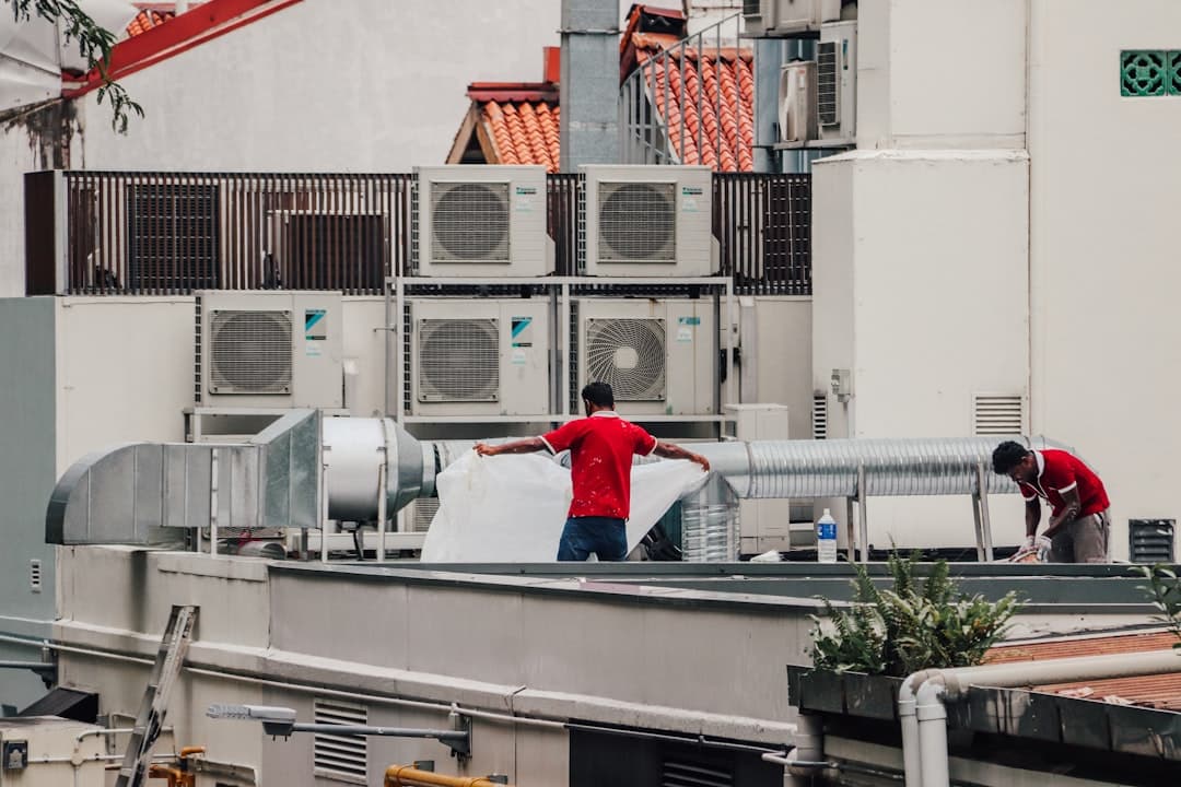 Hvac technician air conditioning repair
